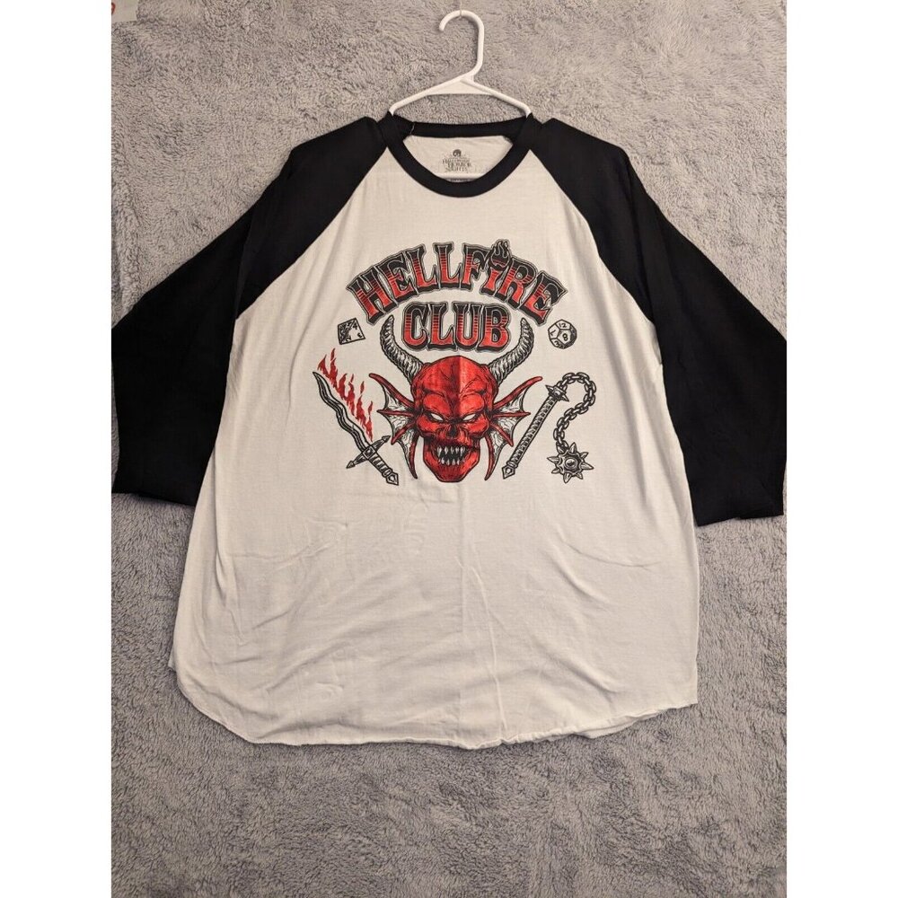 Universal Black and White Long Sleeve Tee